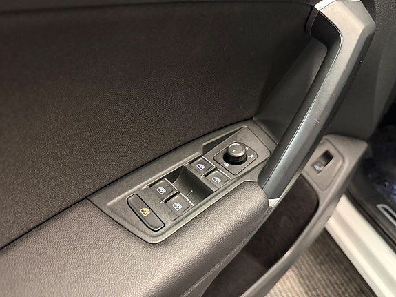 Volkswagen Tiguan 9 of 30