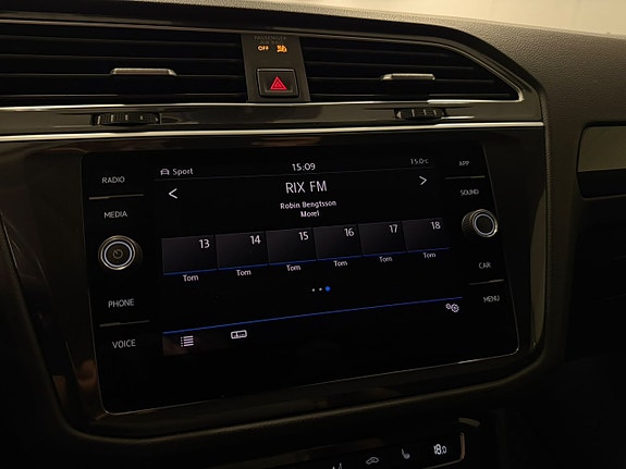 Volkswagen Tiguan 26 of 30
