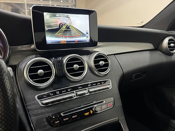 Mercedes-Benz C180 10 of 14