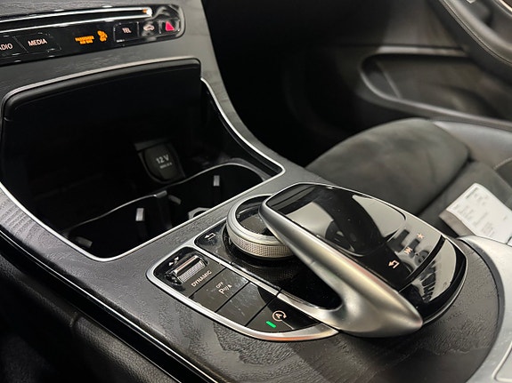 Mercedes-Benz C180 12 of 14