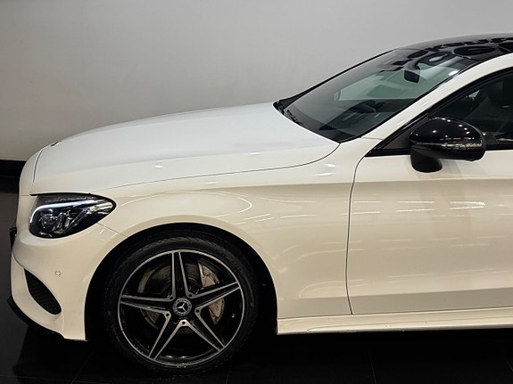 Mercedes-Benz C180 4 of 14