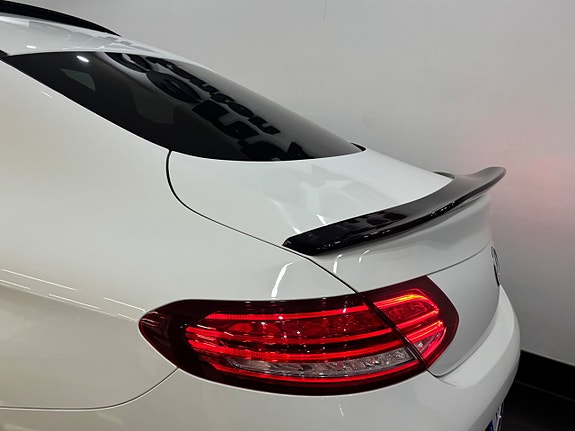 Mercedes-Benz C180 6 of 14
