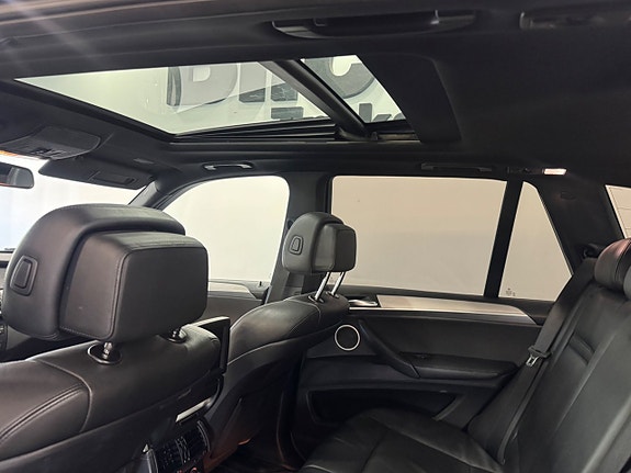 BMW X5 10 of 16