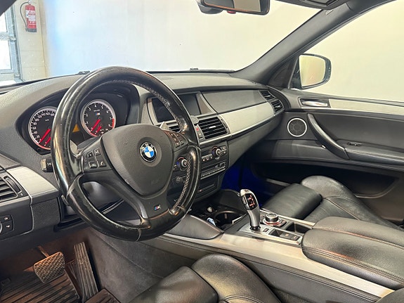 BMW X5 12 of 16