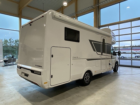 Adria Coral XL 660 ALDE/Automat/5 bältad 3 of 14