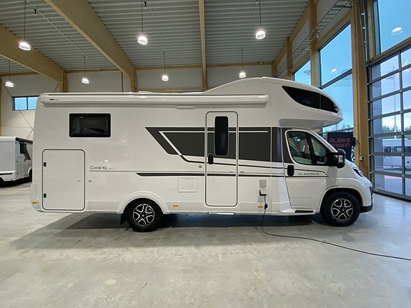 Adria Coral XL 660 ALDE/Automat/5 bältad 2 of 14