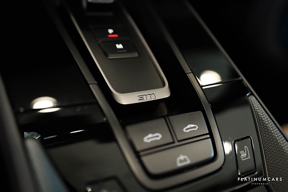 Porsche 911 15 of 24