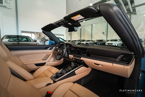 Porsche 911 6 of 24