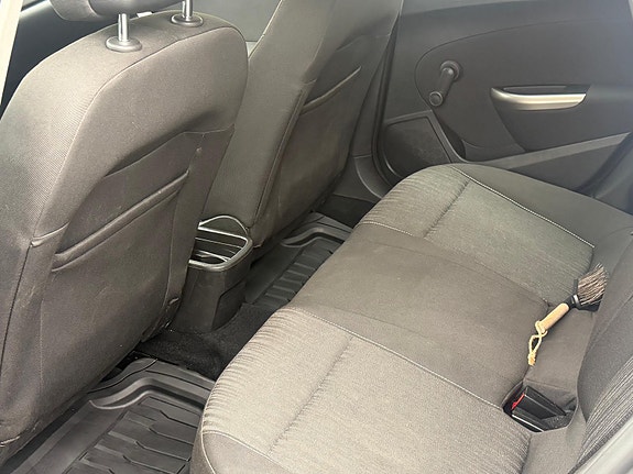 Opel Astra 9 of 9