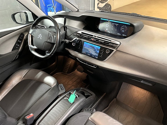 Citroen Grand C4 Picasso 16 of 16
