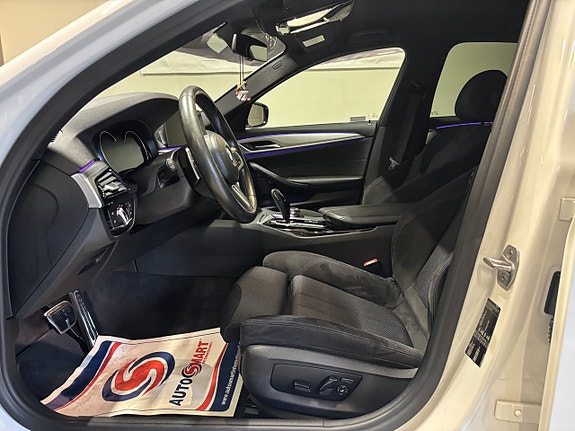 BMW 520d 12 of 30