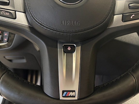 BMW 520d 16 of 30