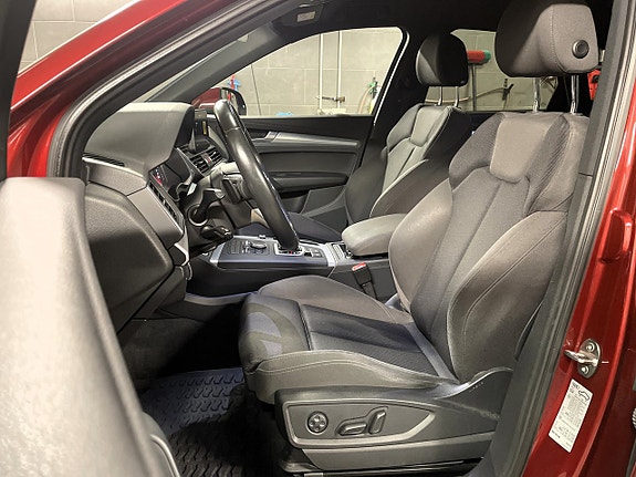 Audi Q5 9 of 14