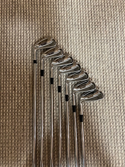 Product image 1 of 9