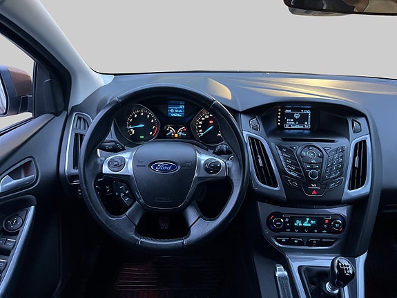 Ford Focus 7 of 9