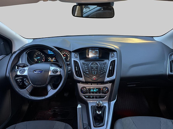 Ford Focus 6 of 9