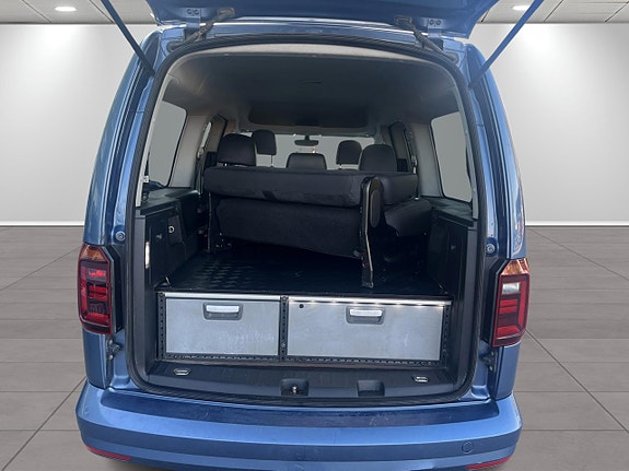 Volkswagen Caddy Maxi 8 of 9