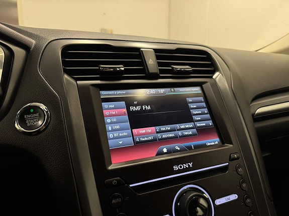 Ford Mondeo 12 of 26