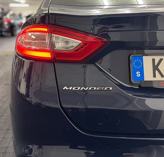 Ford Mondeo 4 of 26