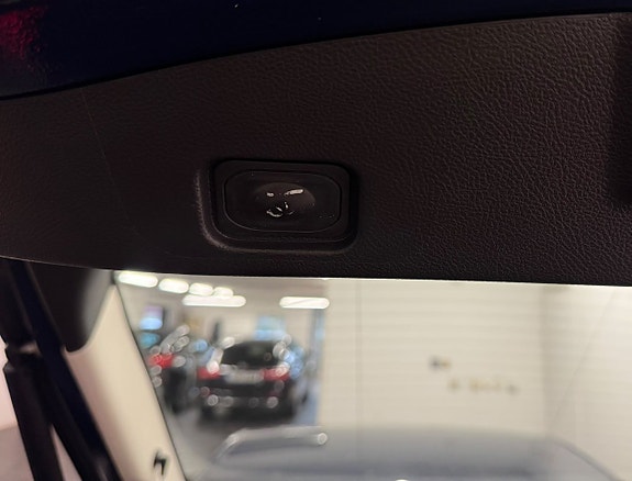 Ford Mondeo 23 of 26