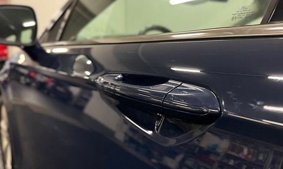 Ford Mondeo 22 of 26