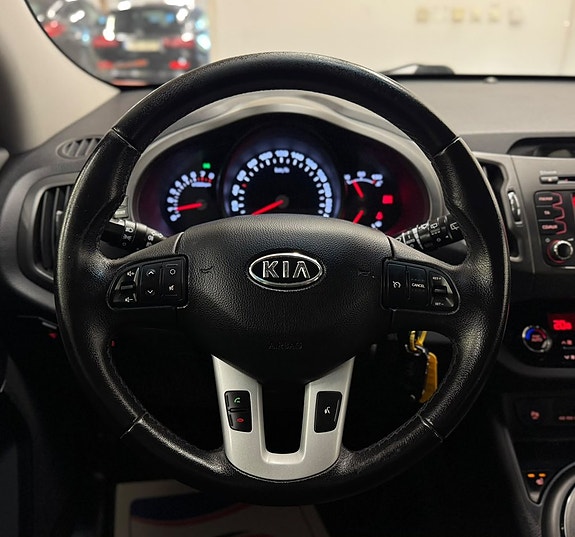 Kia Sportage 8 of 23