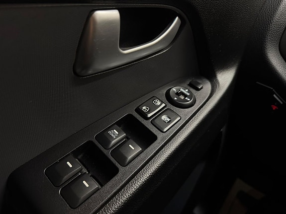 Kia Sportage 15 of 23
