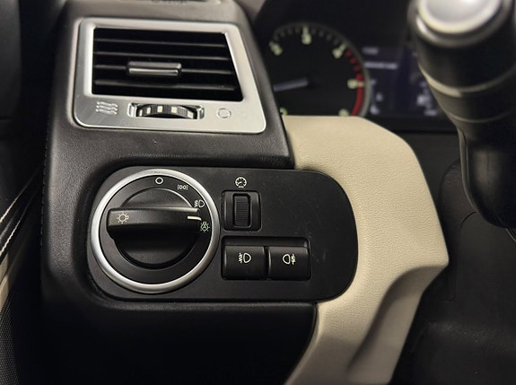 Land Rover Range Rover Sport 21 of 30