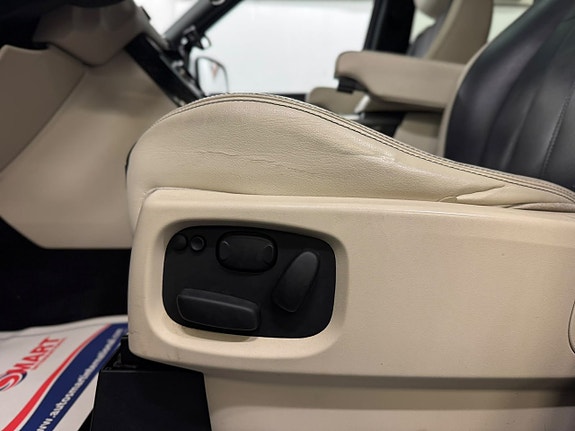 Land Rover Range Rover Sport 26 of 30