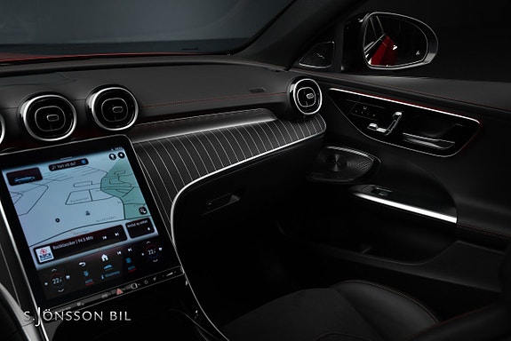 Mercedes-Benz C43 17 of 24