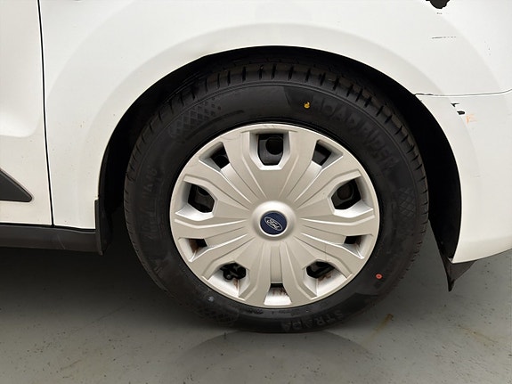 Ford Transit Connect 28 of 28
