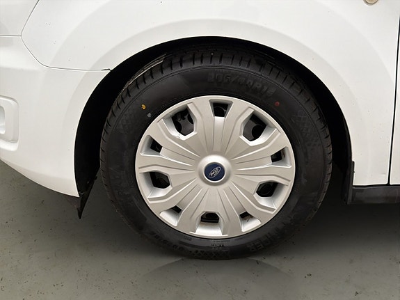 Ford Transit Connect 25 of 28