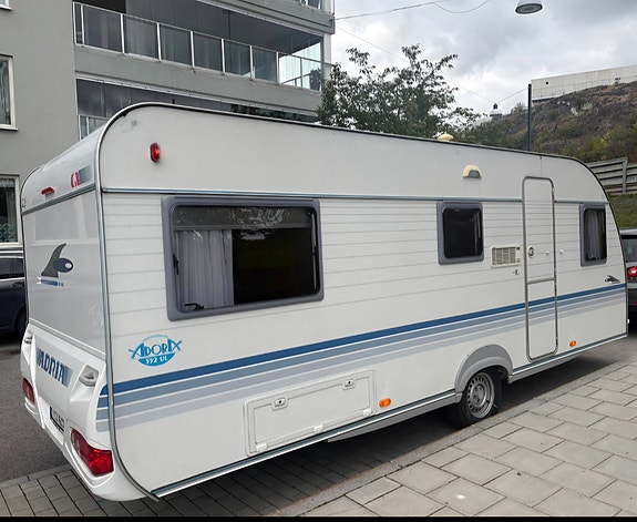 Adria Adora 552 2 of 8
