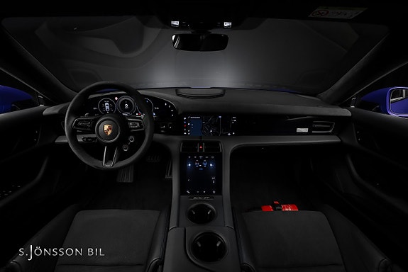 Porsche Taycan Turbo GT 27 of 30