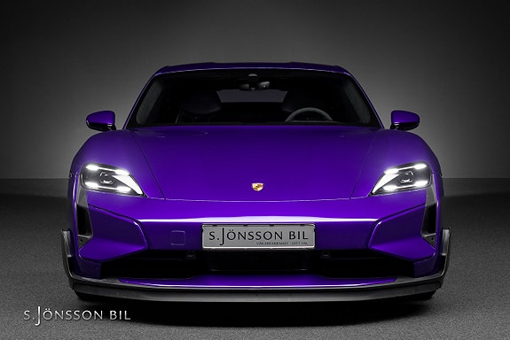 Porsche Taycan Turbo GT 6 of 30