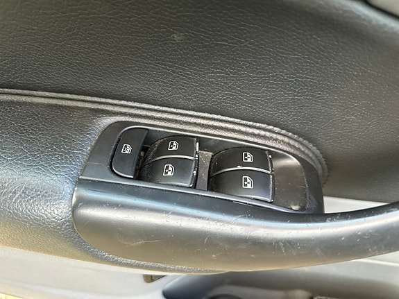 Saab 9-3 9 of 13