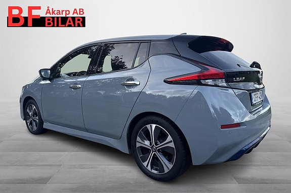 Nissan Leaf 6 of 22