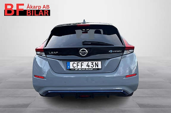 Nissan Leaf 7 of 22