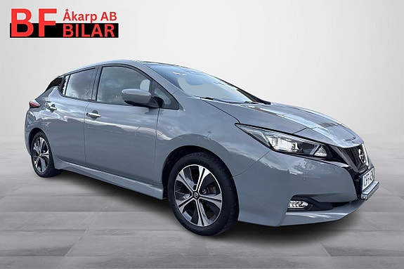 Nissan Leaf 14 of 22