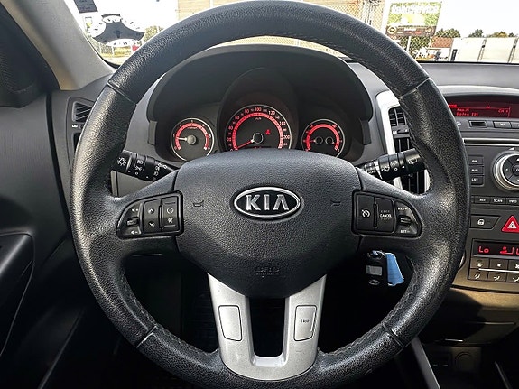 Kia Ceed 11 of 11