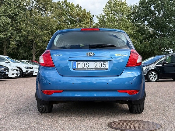 Kia Ceed 4 of 11