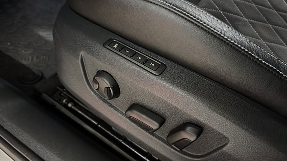 Skoda Superb 16 of 27