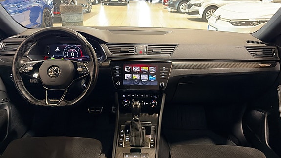 Skoda Superb 11 of 27