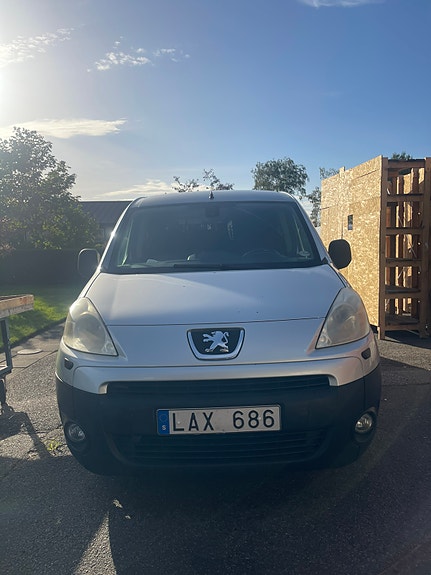 Peugeot Partner 3 of 13