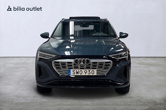 Audi Q8 3 of 30