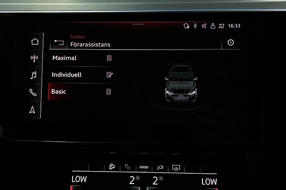 Audi Q8 23 of 30
