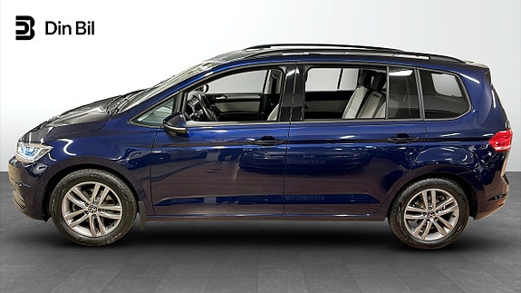 Volkswagen Touran 2 of 13