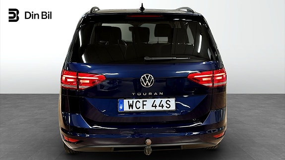 Volkswagen Touran 5 of 13