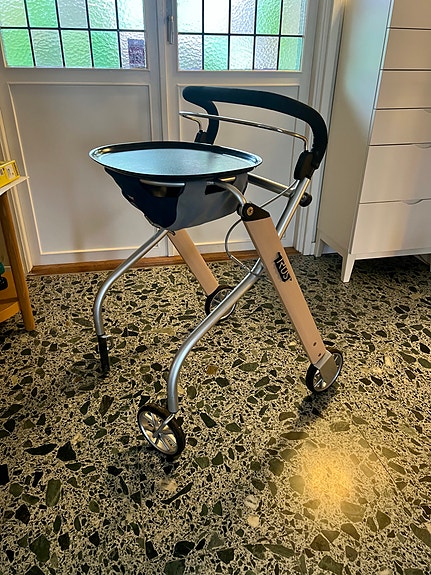 Product image 1 of 4