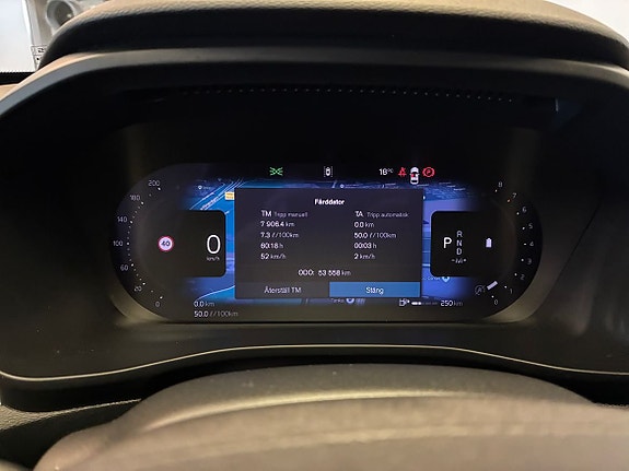 Volvo XC40 14 of 17